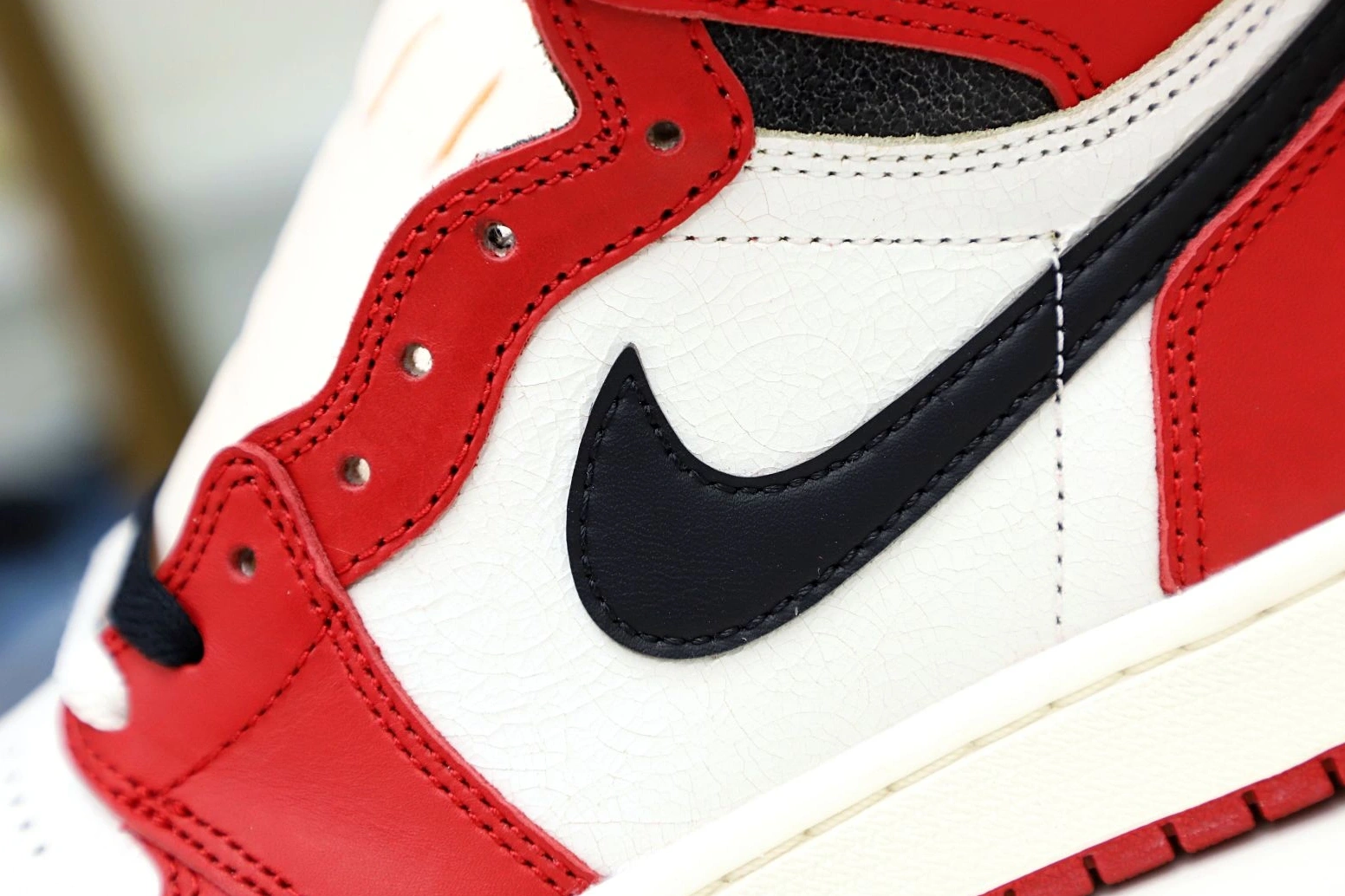 AND AIR LOST FOUND 1 REIMAGINED 2022 JORDAN “CHICAGO” 0820